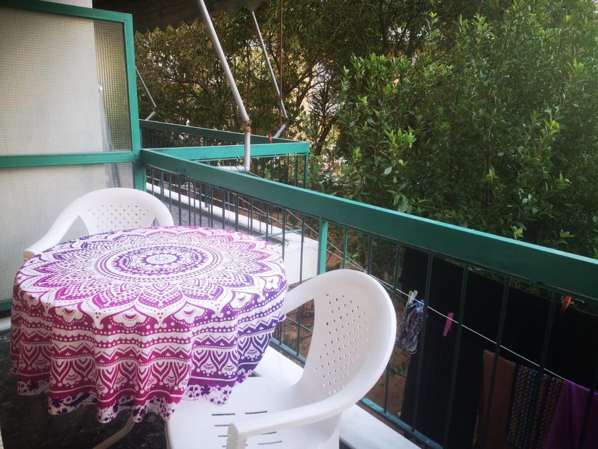 Flor De Mayo,Apt In Alimos Near The Sea Aten Exteriör bild