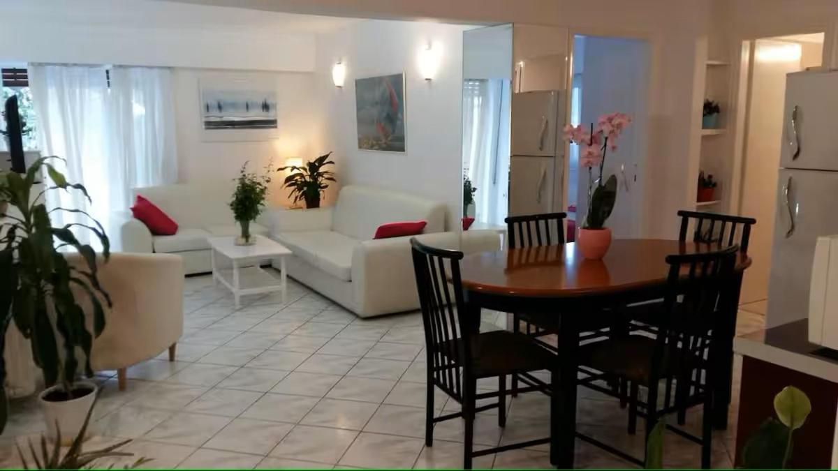 Flor De Mayo,Apt In Alimos Near The Sea Aten Exteriör bild